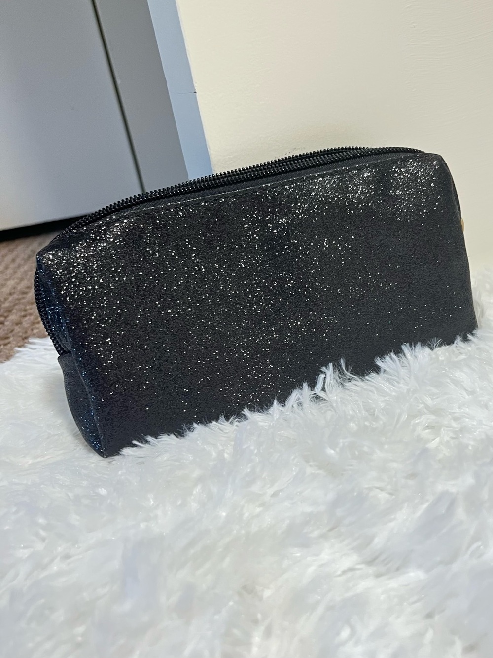 Black sparkling makeup clutch